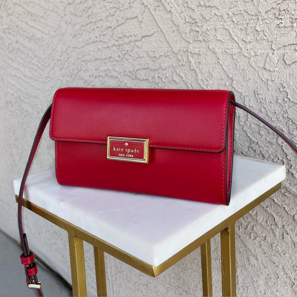 KATE SPADE NWOT Classic Red Smooth Leather Reegan Crossbody Bag Flap Clutch Bag